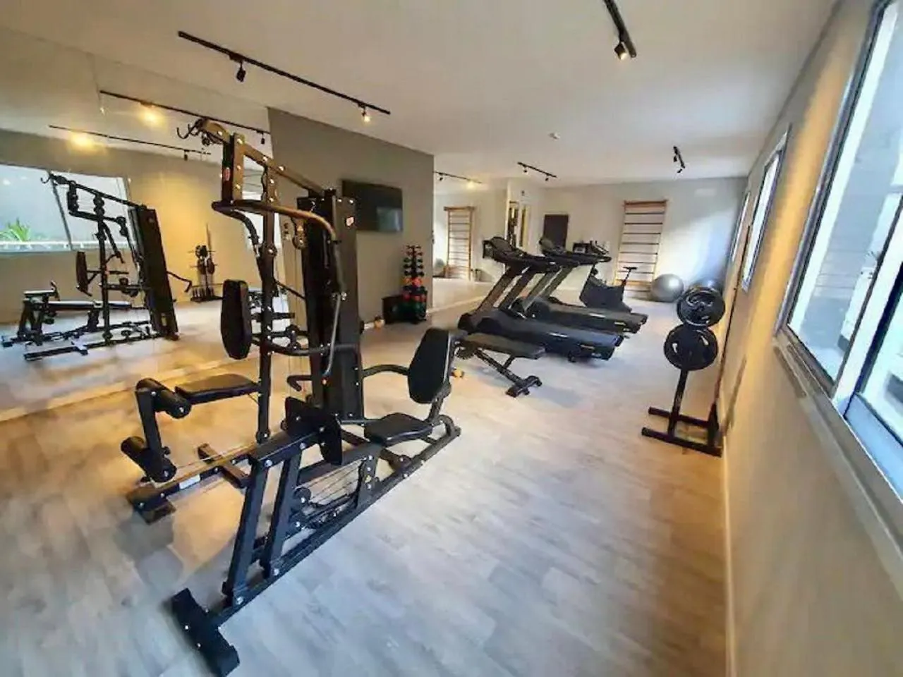 Daire Encantador Apartamento Em Frente Ao Metro Bras ! - Rua Coronel Mursa, 56 - Bras Sao Paulo