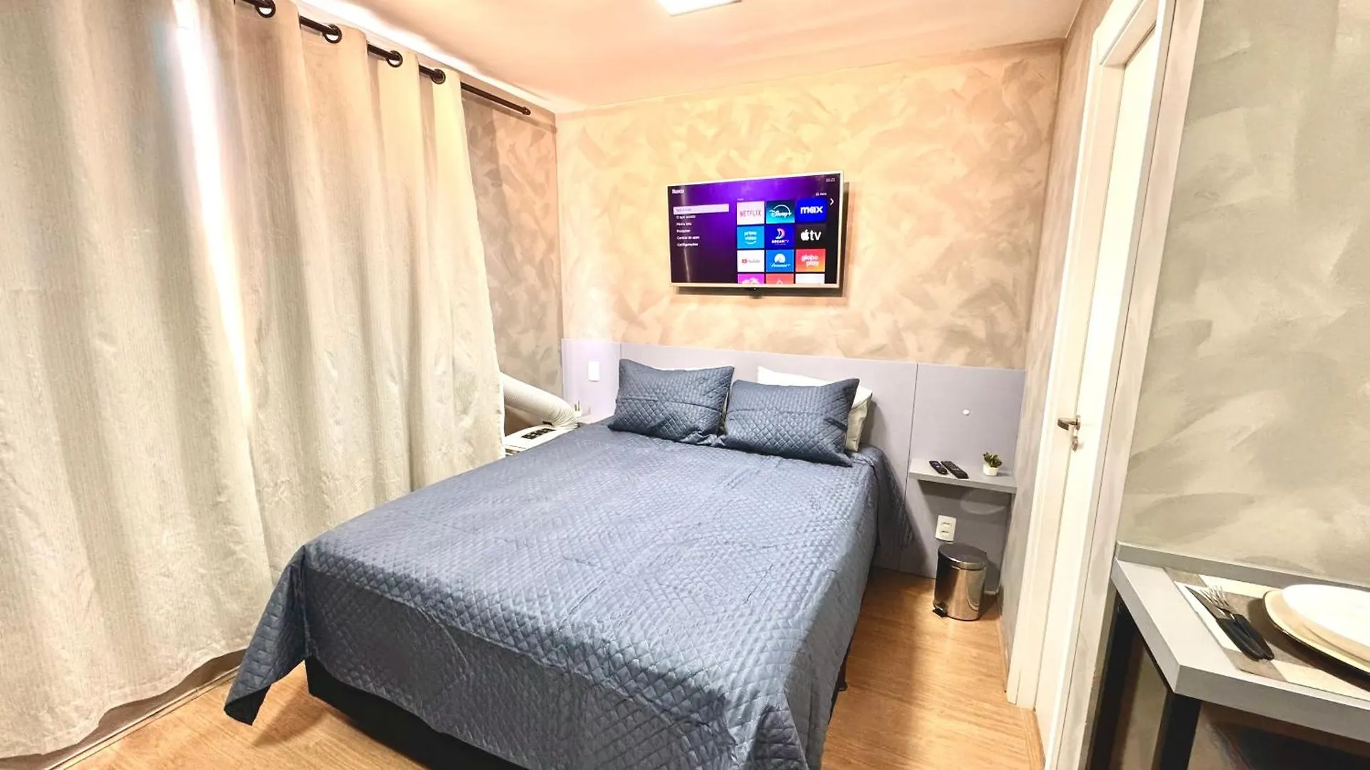 Encantador Apartamento Em Frente Ao Metro Bras ! - Rua Coronel Mursa, 56 - Bras Sao Paulo