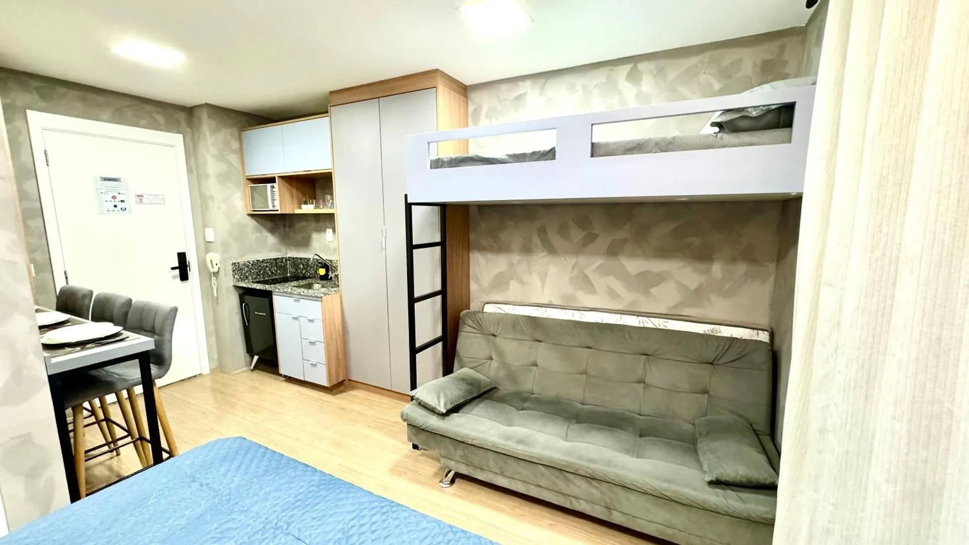 Encantador Apartamento Em Frente Ao Metro Bras ! - Rua Coronel Mursa, 56 - Bras São Paulo